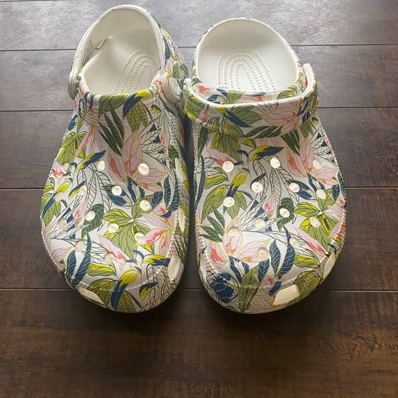 Vera Bradley Clogs - Picture 12 of 14
